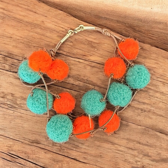 Vibrant Orange and Turquoise Necklace Set, handmade - Picture 4 of 5